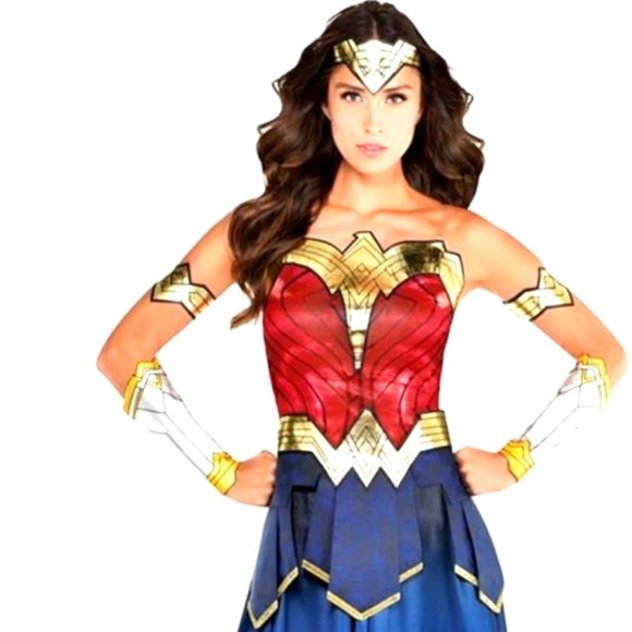 Wonder Woman Costume - Picture 1 of 1